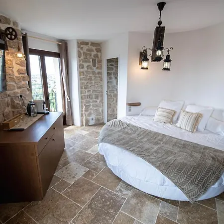 Le Moulin D'orgemont, Hebergements & Restaurants Bed & Breakfast *